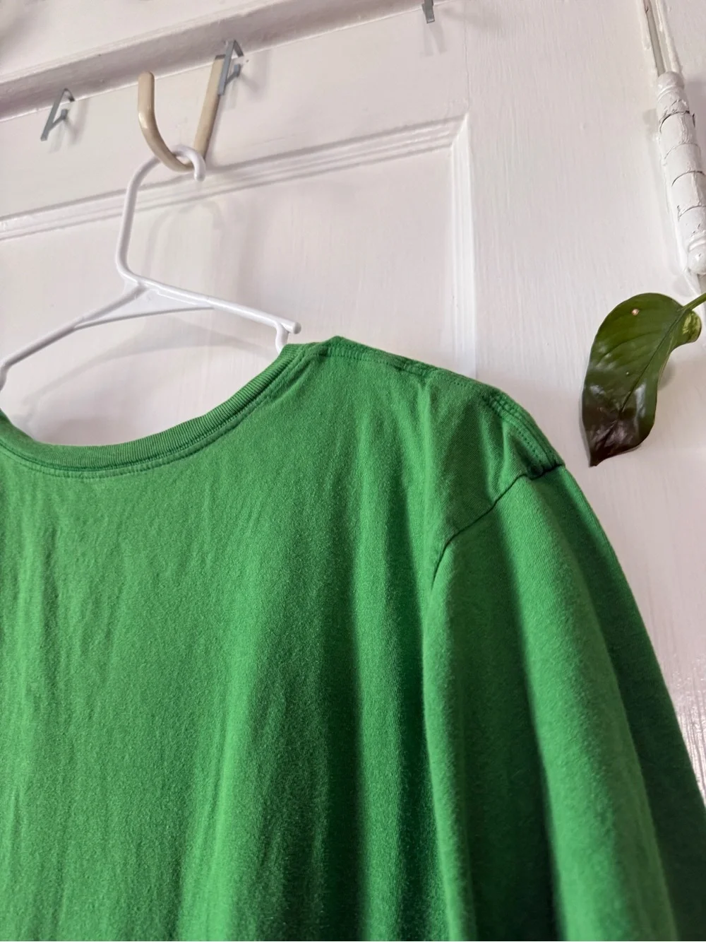 Nike Oregon Ducks Green T-Shirt with Yellow Duck Graphic